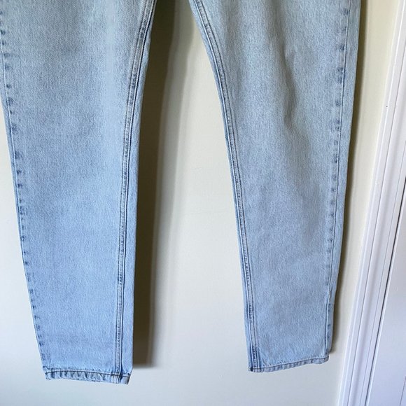 Tapered Jeans in Light Blue Wash 34W 32L - Picture 3 of 8